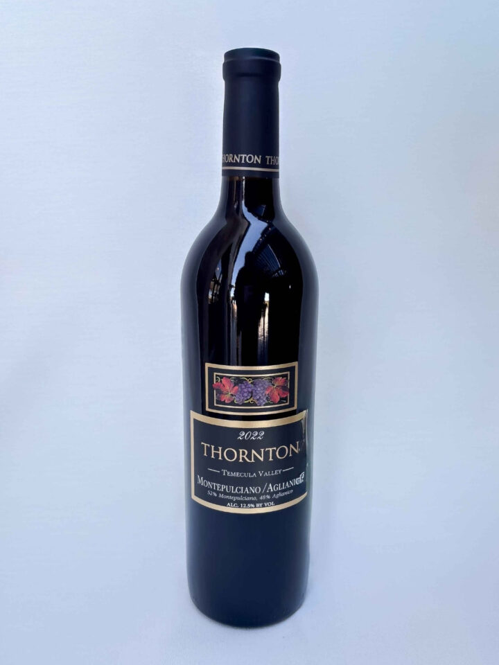 Montepulciano Aglianico bottle